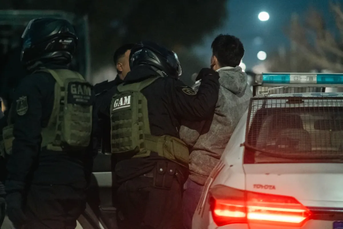 Robo armado en una fábrica de Rivadavia dejó dos detenidos