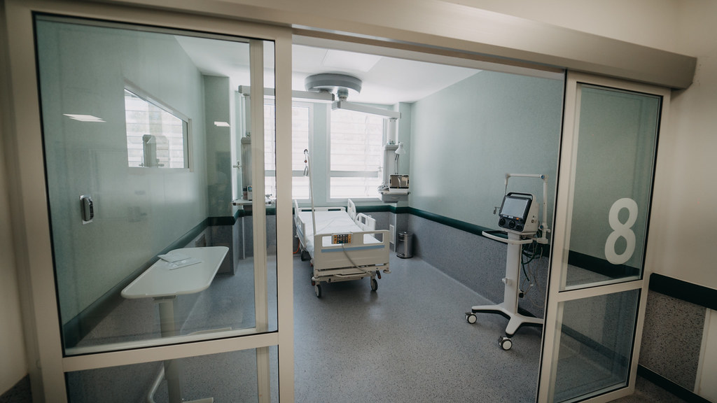 La Provincia deberá relanzar la licitación para el sistema de prótesis del Hospital Rawson