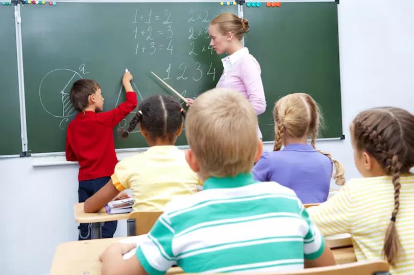 Solo la mitad de los alumnos termina la primaria a tiempo y con los aprendizajes esperados