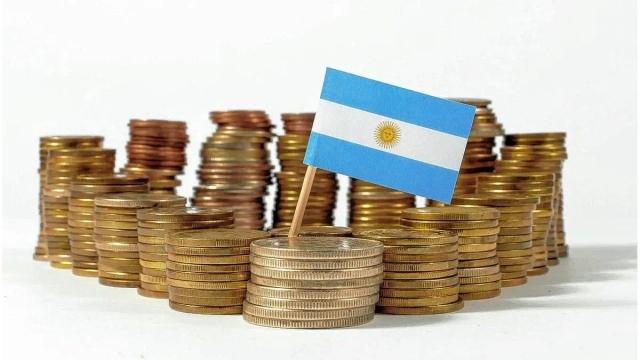 El riesgo político gana terreno en la City y enfría las apuestas por acciones y bonos