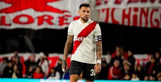 Otamendi cuestionó al arbitraje después de la caída de River: “No entiendo quién es el encargado”
