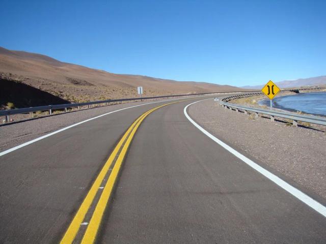 Las rutas de San Juan están transitables, pero piden extremar cuidados por el frío y la niebla