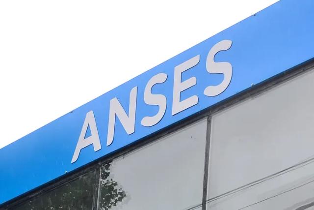 Anses habilita el cobro de un complemento de la AUH: qué exige el trámite y cuánto se puede percibir
