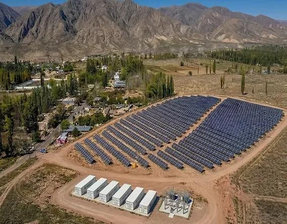 San Juan avanza en su primer parque solar híbrido con financiamiento minero