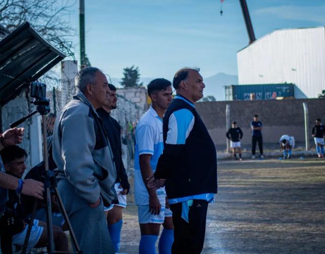 El buen momento deportivo convive con el reordenamiento institucional
