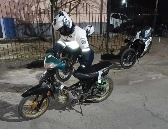 Secuestraron una moto con el número de motor limado durante un operativo en 25 de Mayo