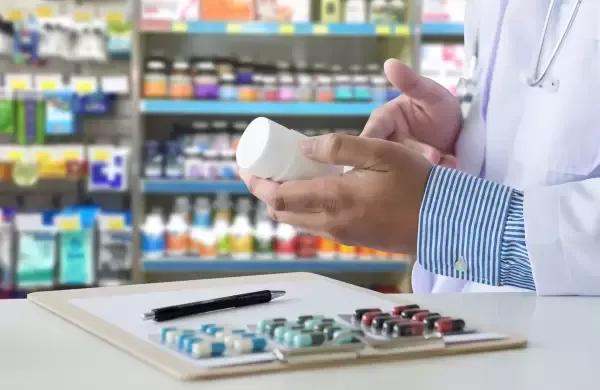 Medicamentos de uso frecuente cuestan hasta 6,7 veces más en Argentina