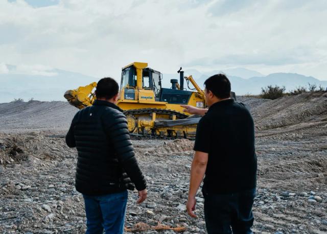 Refuerzan defensas del río en la margen sur para evitar anegamientos