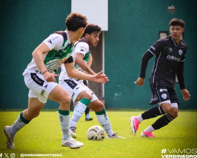 San Martín venció 5-0 a Ferro y cortó 15 partidos sin triunfos