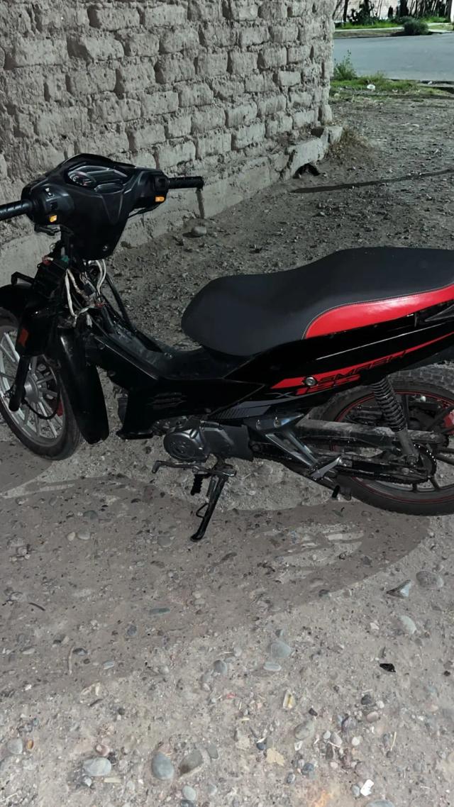 Secuestraron una moto abandonada en Capital tras un alerta por dos hombres a pie