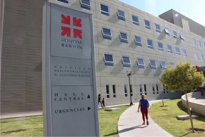 Mujer de 53 años fue internada en el Hospital Rawson tras intoxicarse con gas en su departamento de Capital