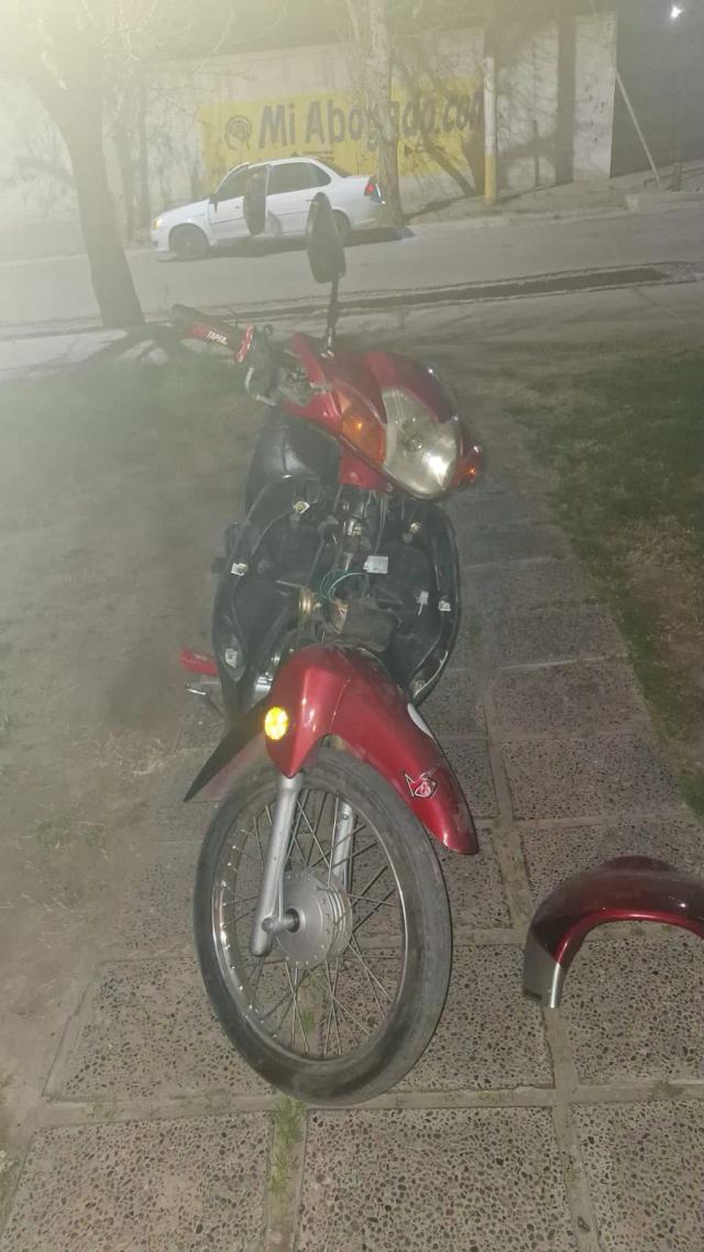 Dos adolescentes fueron aprehendidos tras un intento de robo de moto en Villa Hipódromo