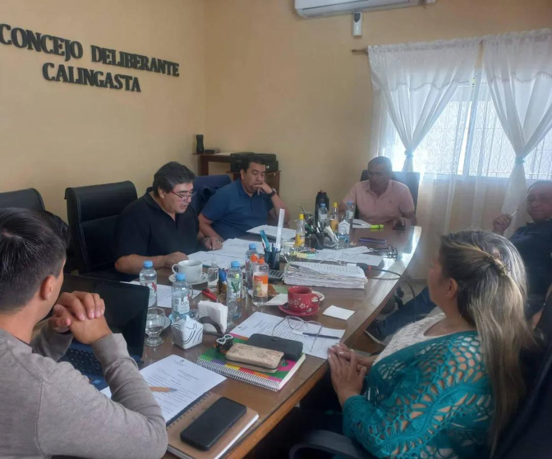 Crisis institucional en Calingasta: el Concejo Deliberante denuncia penalmente al Intendente Sebastián Carbajal