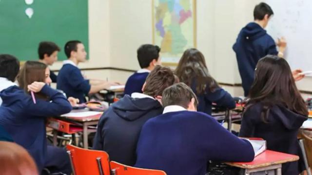 El Gobierno postergó cambios en los Vouchers Educativos y sostendrá el beneficio durante 2026