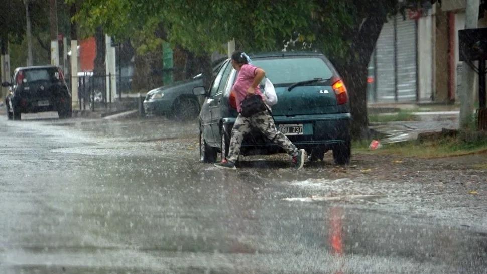 Cuándo llegan las lluvias y cómo estará el fin de semana largo en San Juan