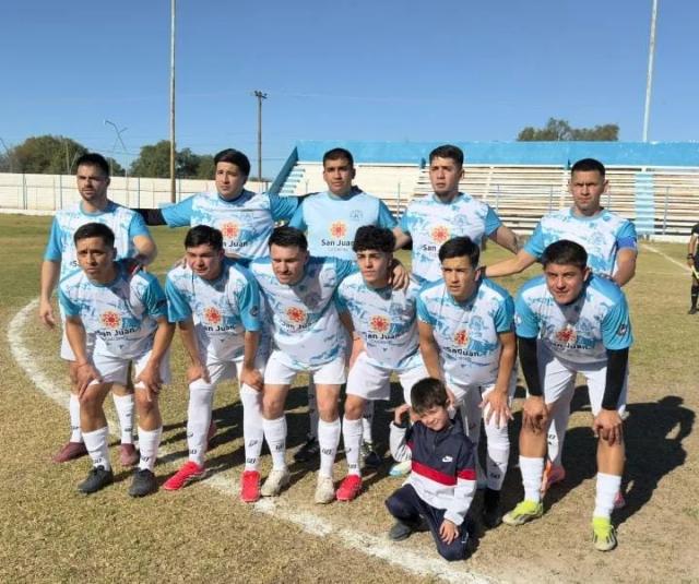 Albardón-Angaco venció 2-1 a Iglesiana y sumó sus primeros puntos