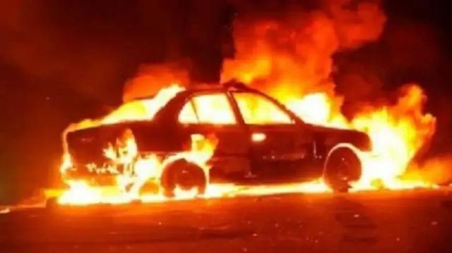 Aprehendieron a un hombre acusado de incendiar un auto en Rivadavia