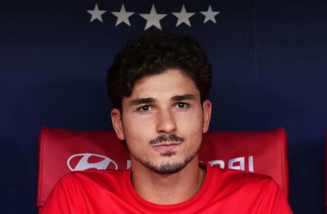 Atlético Madrid buscaría vender a Julián Álvarez y evitar su llegada al Barcelona