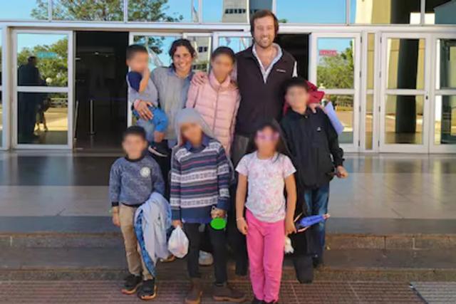 Seis hermanos de Misiones iniciaron su vida familiar en Pilar