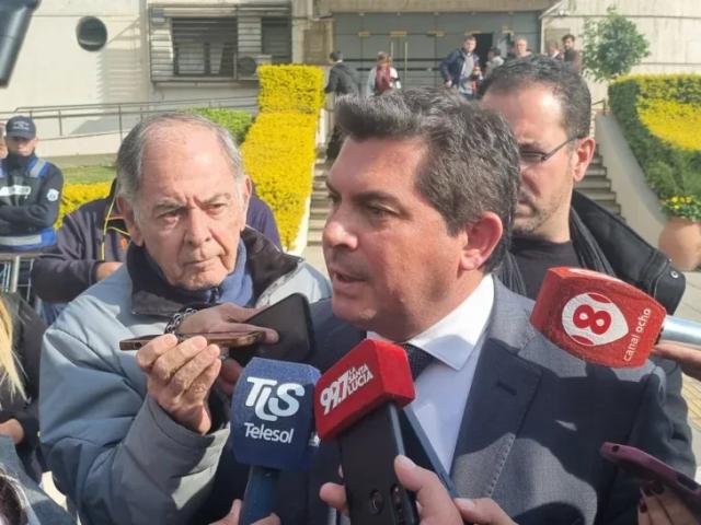 Orrego respaldó el acuerdo con Vicuña y cuestionó a nueve diputados