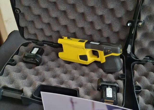 Más Taser en San Juan: cómo actúan sobre el cuerpo y qué busca la Policía con su nueva generación