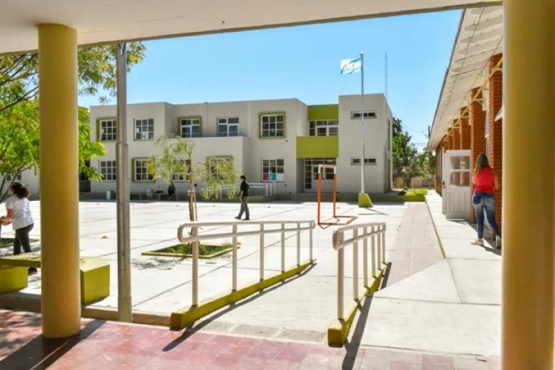 Se suspenden las clases por el alerta de vientos