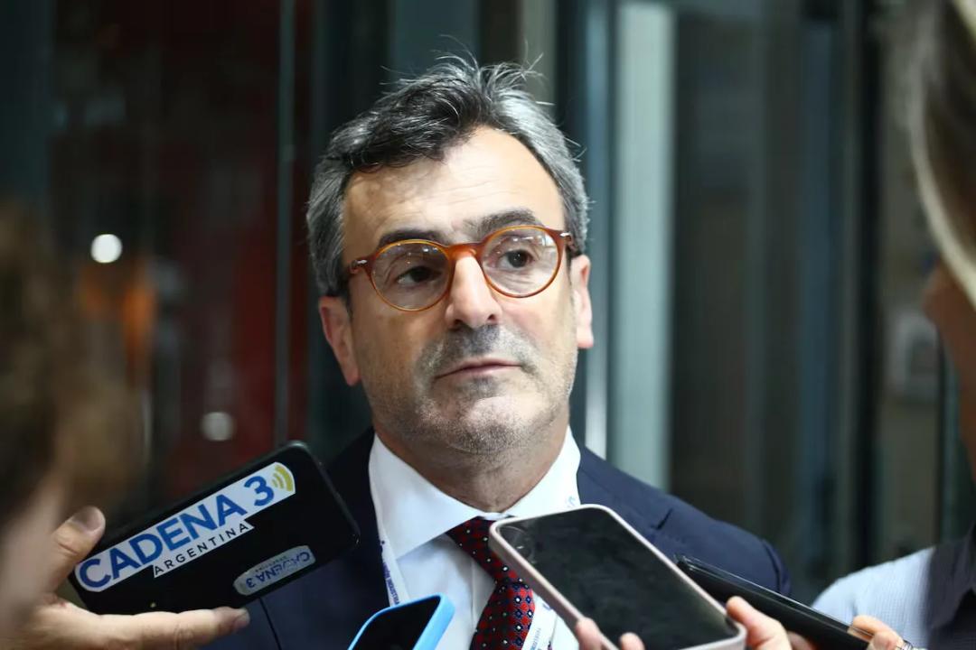 La UIA pidió frenar 180 días los embargos a pymes
