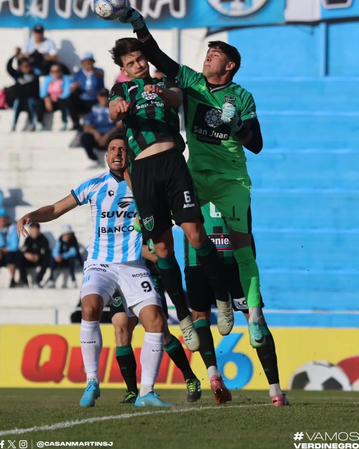 San Martín hizo todo para ganarlo, pero Racing de Córdoba le cerró el arco y terminó 0-0