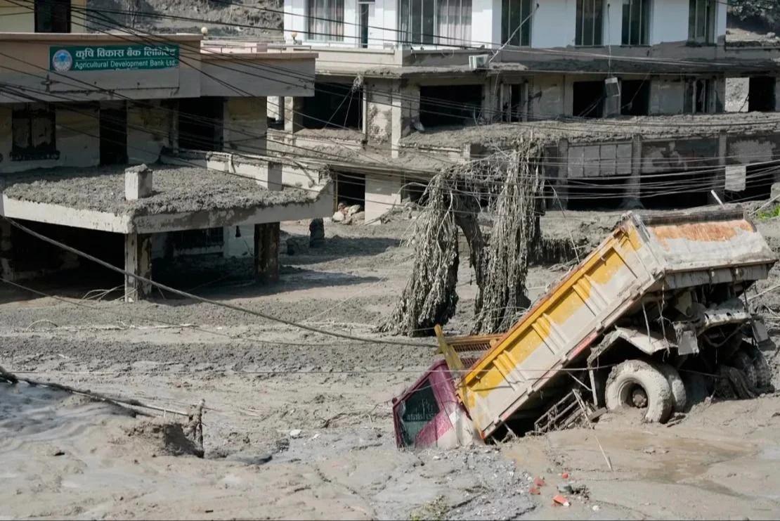 Tragedia en el Himalaya: 17 muertos y desaparecidos tras inundación en Nepal y el Tíbet