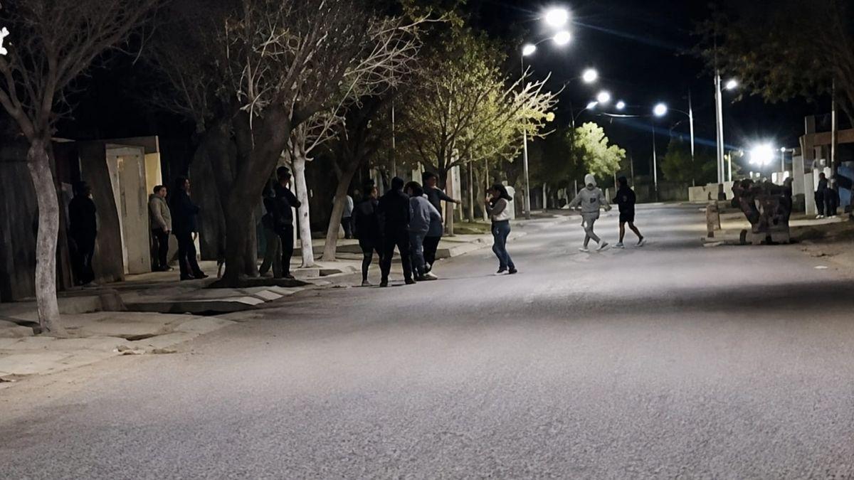 Imputaron a un joven tras los disparos que hirieron a una mujer que protegía a su hija