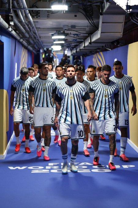 Argentina completó la entrada en calor con Messi al frente antes del estreno ante Argelia