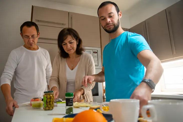 Alquilar se vuelve inalcanzable para gran parte de los jóvenes y retrasa la salida del hogar familiar