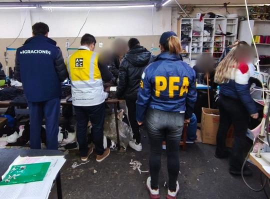 Desarticulan en Buenos Aires una red de explotación laboral y liberan a 16 personas