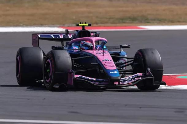 Colapinto alcanzó una racha que lo ubica entre los pilotos más regulares de la historia