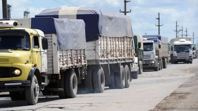 La Justicia volvió a frenar puntos clave de la reforma laboral en un planteo de Camioneros