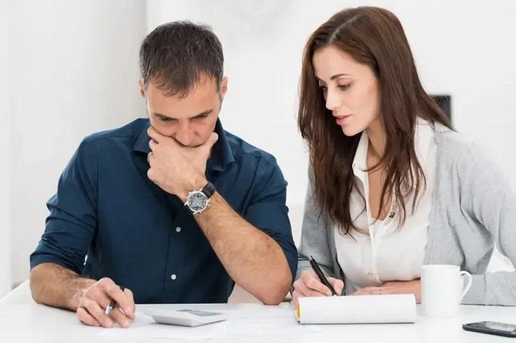 La mora entre los jóvenes pega cada vez más fuerte y ya golpea a casi cuatro de cada diez