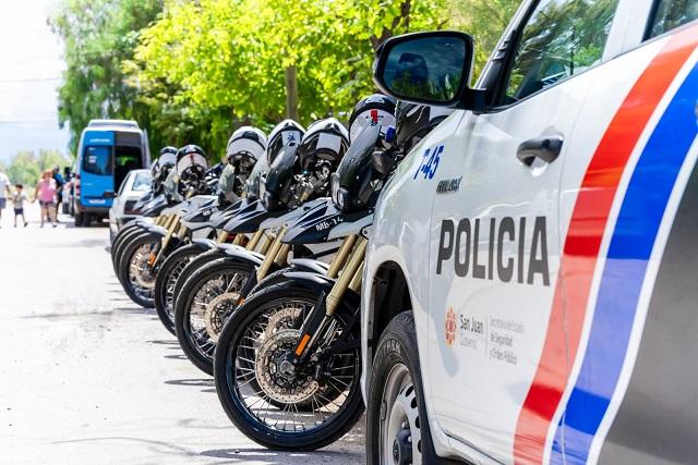 Efectivos de Rivadavia auxiliaron a un bebé con complicaciones respiratorias