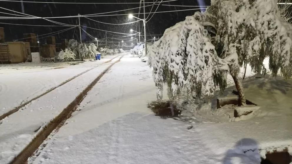 Calingasta sigue en alerta por el temporal y la asistencia alcanza a más de 500 familias