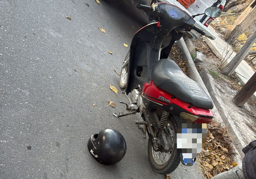 Cayó un motociclista en San Juan con una licencia de conducir apócrifa