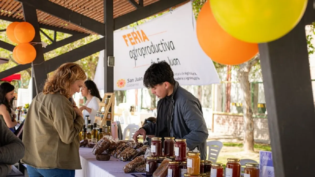 La Feria Agroproductiva tendrá una edición especial por el cierre de la Semana de la Miel Sanjuanina