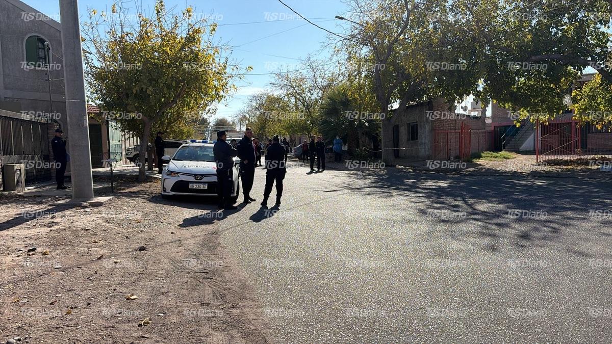 Investigan la muerte de una policía en Capital y crece el hermetismo