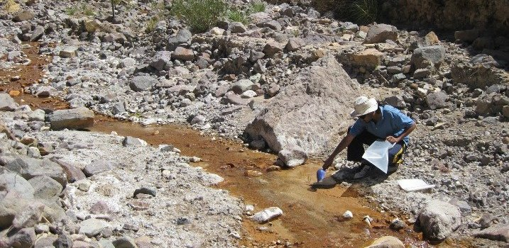 La Comisión de Minería abre el debate por las tierras raras en Diputados