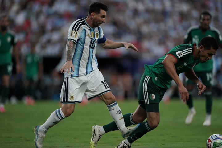 Argelia llevó su enojo a la FIFA por el cruce con Argentina