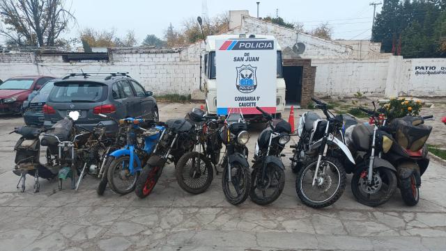 Allanamientos en talleres de Caucete dejaron 11 motos secuestradas y otros elementos bajo análisis