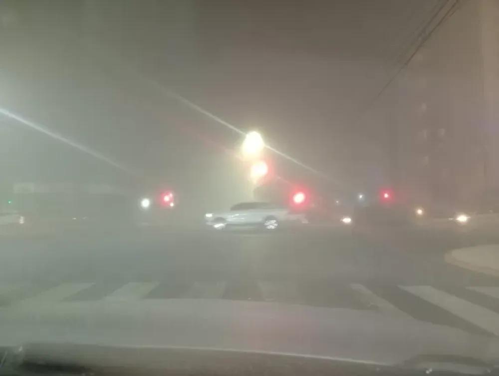 Una niebla cerrada frenó San Juan y la visibilidad cayó a 100 metros