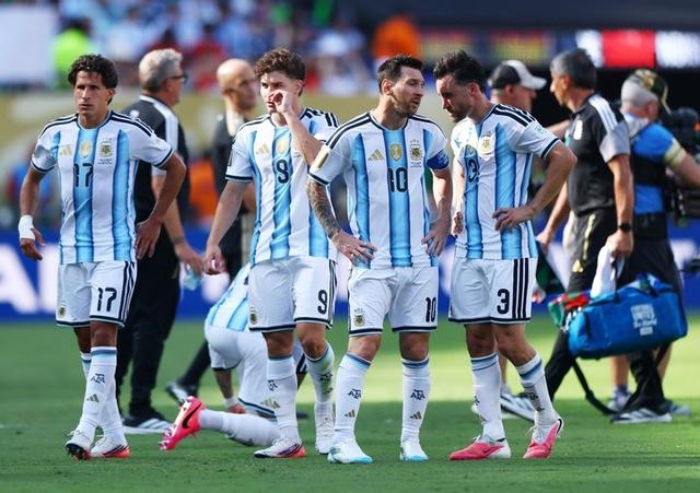 España se quedó con la final y Messi disputó su último partido con Argentina