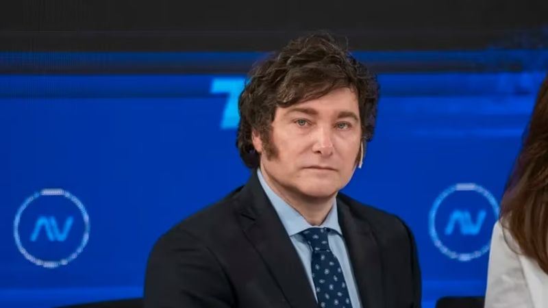 El Gobierno le marca la cancha a Telecom y exige que suelte 6 millones de clientes