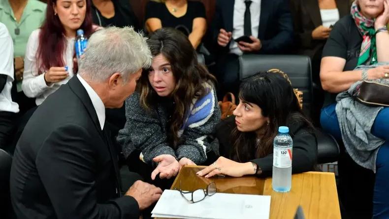 Luque expuso fotos de la autopsia y Gianinna sufrió una crisis en la sala