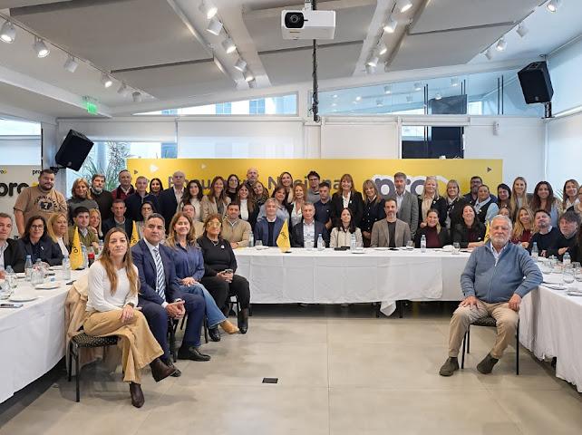 Cornejo participó de un encuentro del PRO que encabezó Macri en Buenos Aires