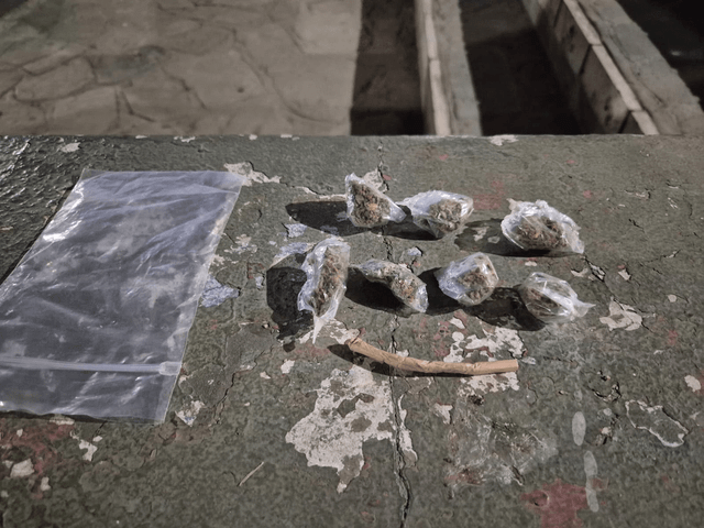 Secuestraron marihuana en Plaza Hipólito Yrigoyen y demoraron a una menor de 17 años